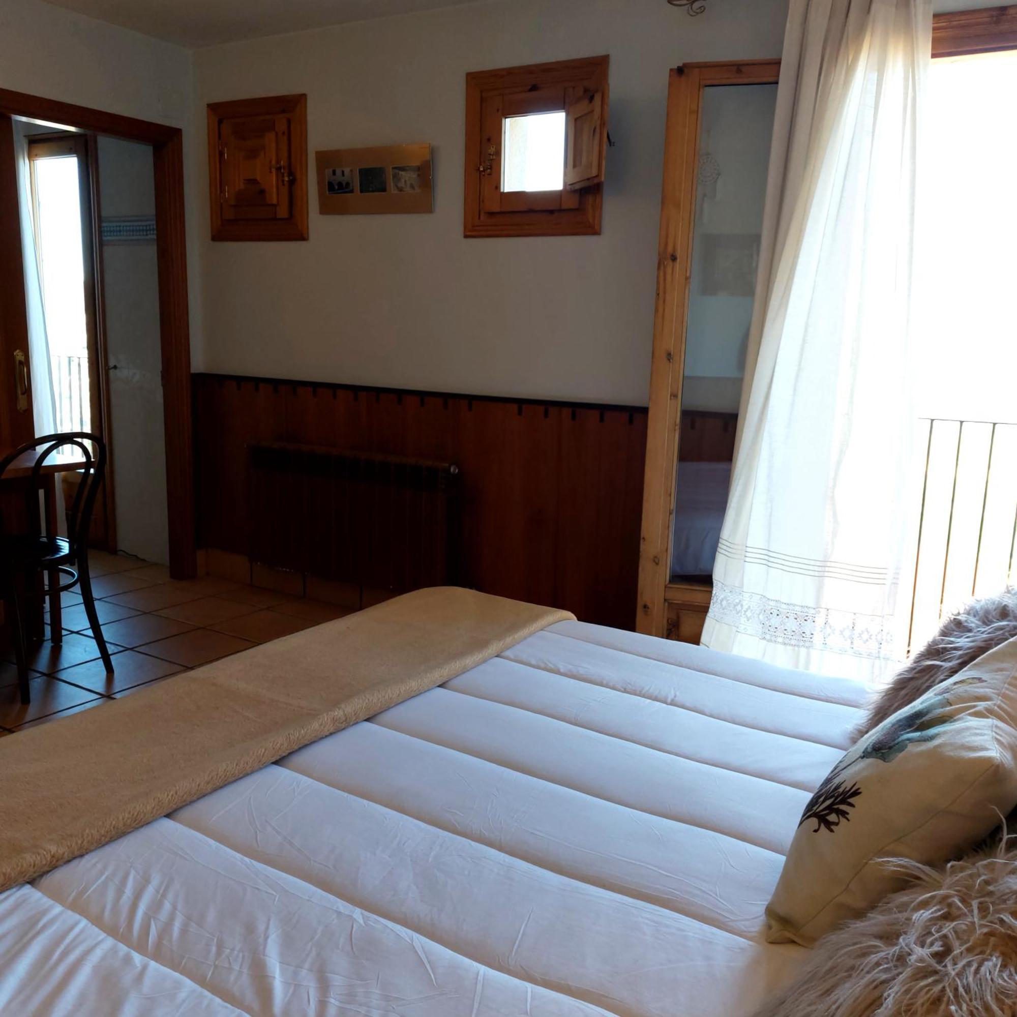 Hostal Tastavins Peñarroya de Tastavins Kamer foto