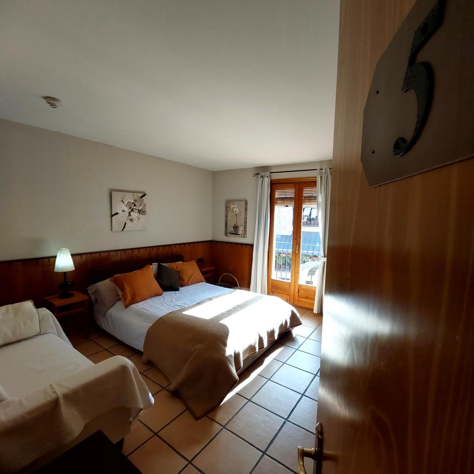 Hostal Tastavins Peñarroya de Tastavins Kamer foto