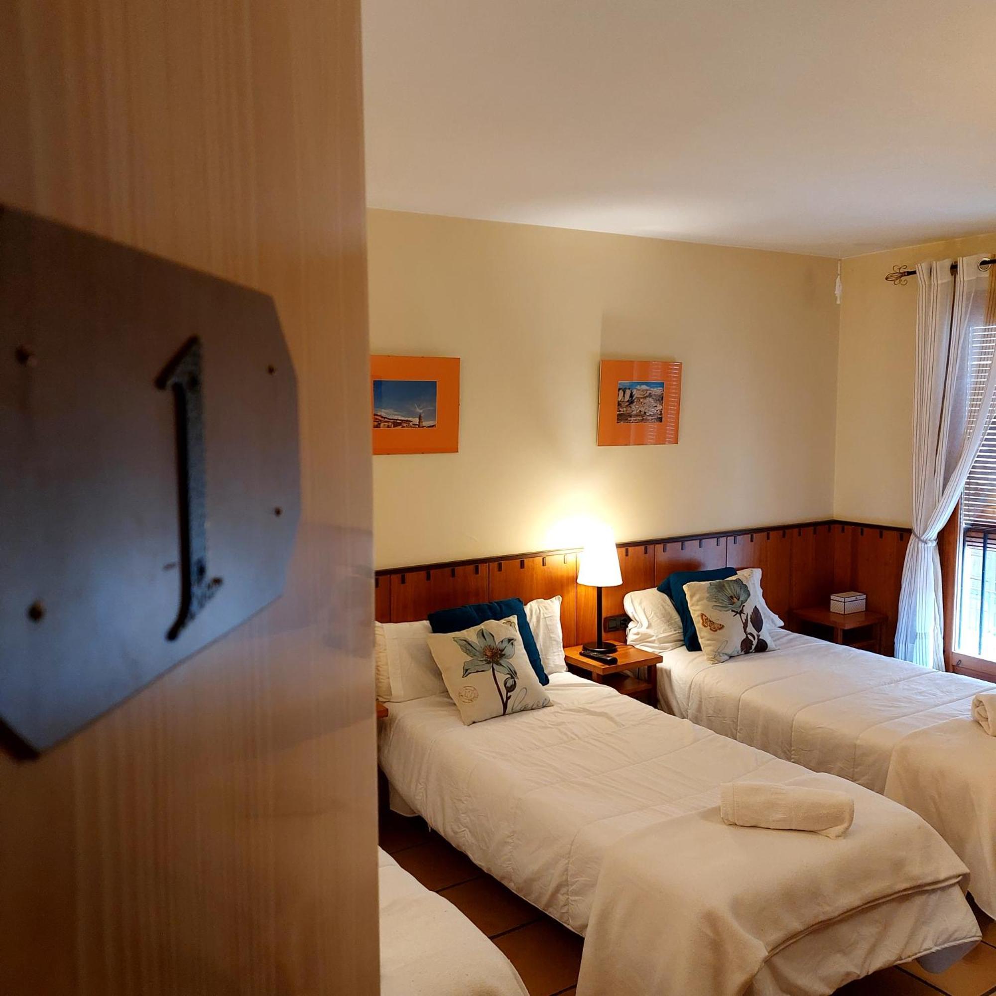Hostal Tastavins Peñarroya de Tastavins Kamer foto